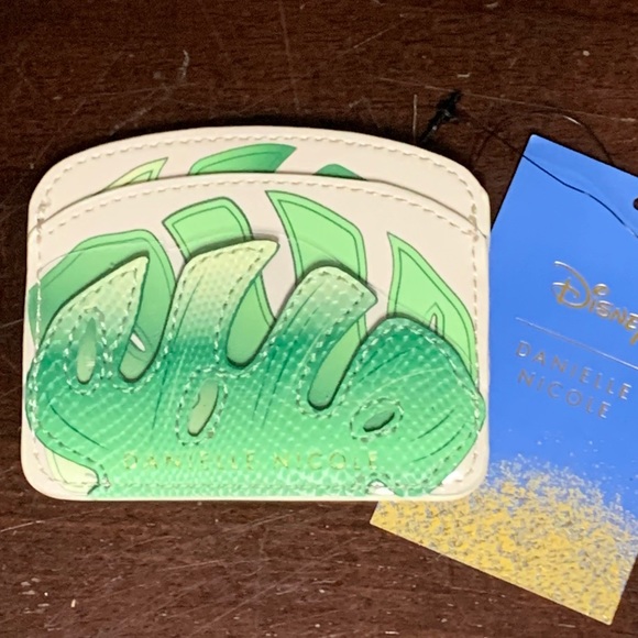 DANIELLE NICOLE DISNEY MOANA Monstera CARDHOLDER! - Picture 6 of 9